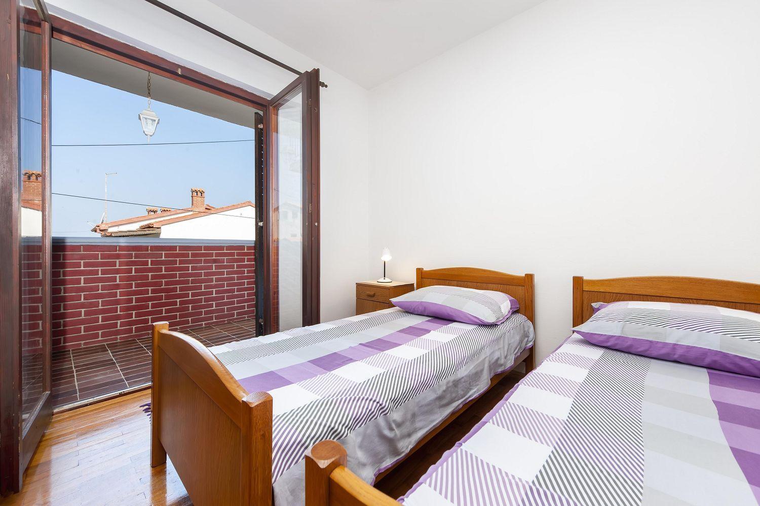 Apartment Helles Nur 800 Meter Zum Mit Meerblick, 2 Balkonen, Privatparkplatz *